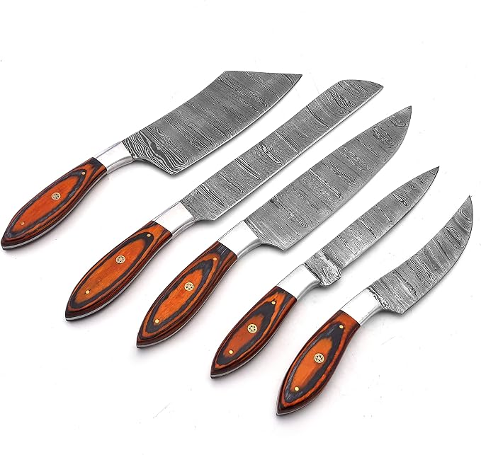 5 pieces Damascus knives with wavy blade pattern fanned