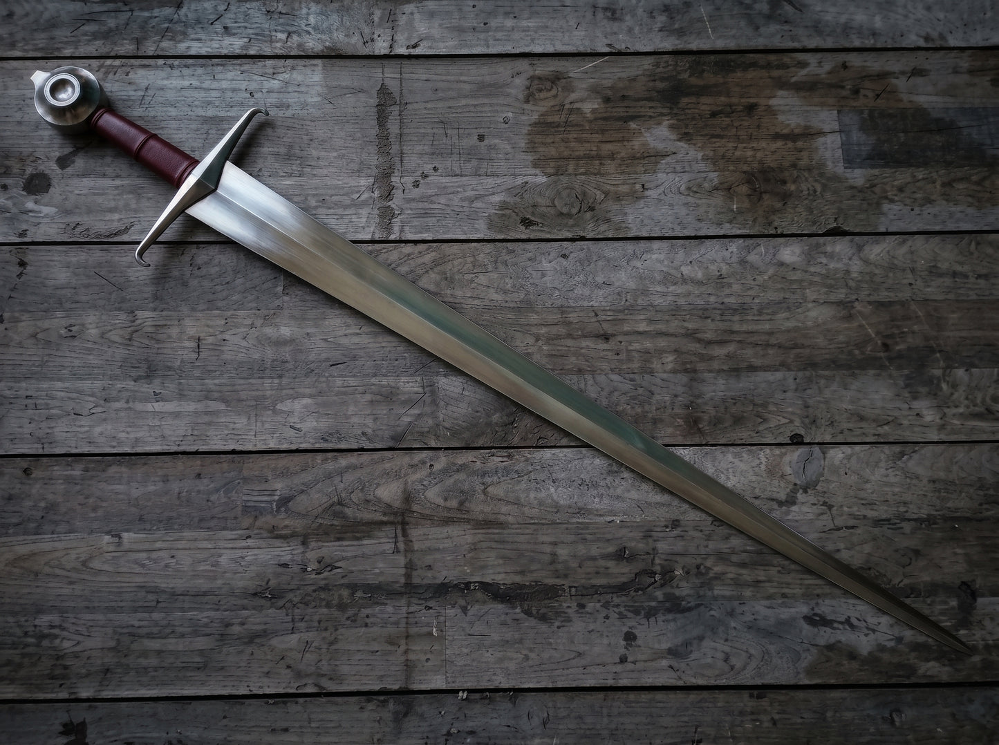 Handmade Medieval Knightly Arming Sword Double Edged Steel Blade, Leather Scabbard