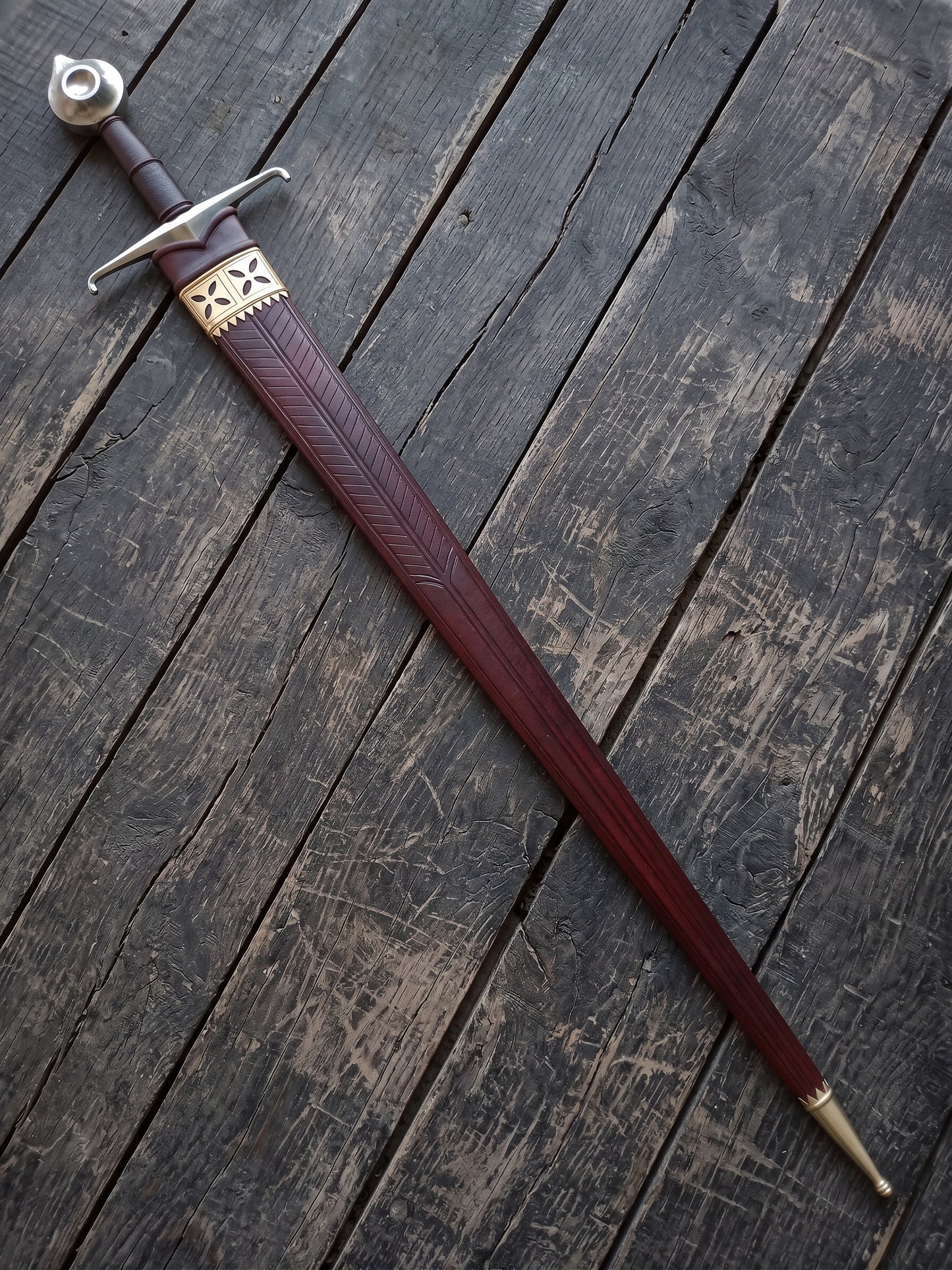 Handmade Medieval Knightly Arming Sword Double Edged Steel Blade, Leather Scabbard