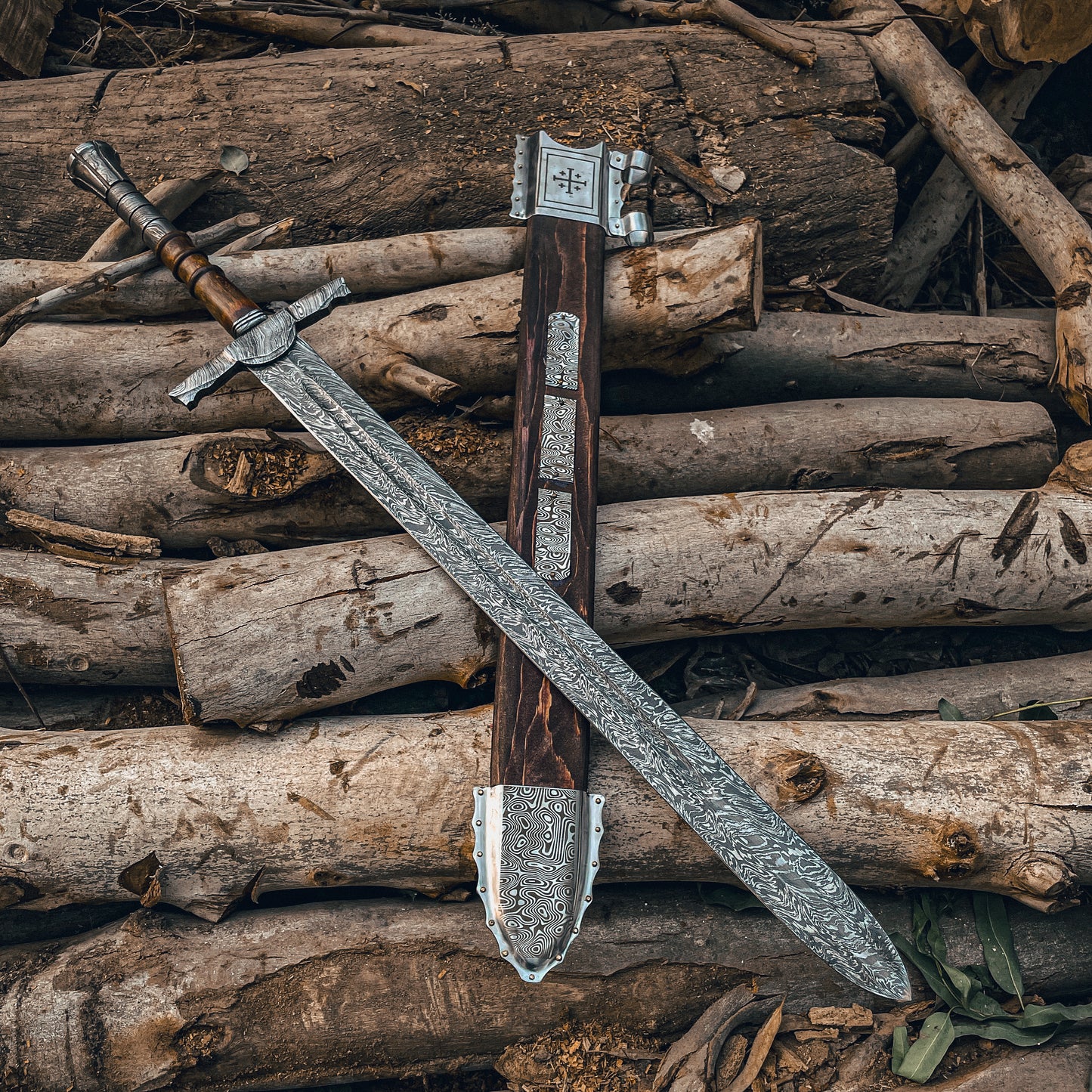 Handmade Damascus Steel Arming Sword Scabbard, Knight Longsword, Decorative Damascus Cosplay Sword Wall Decor Gift