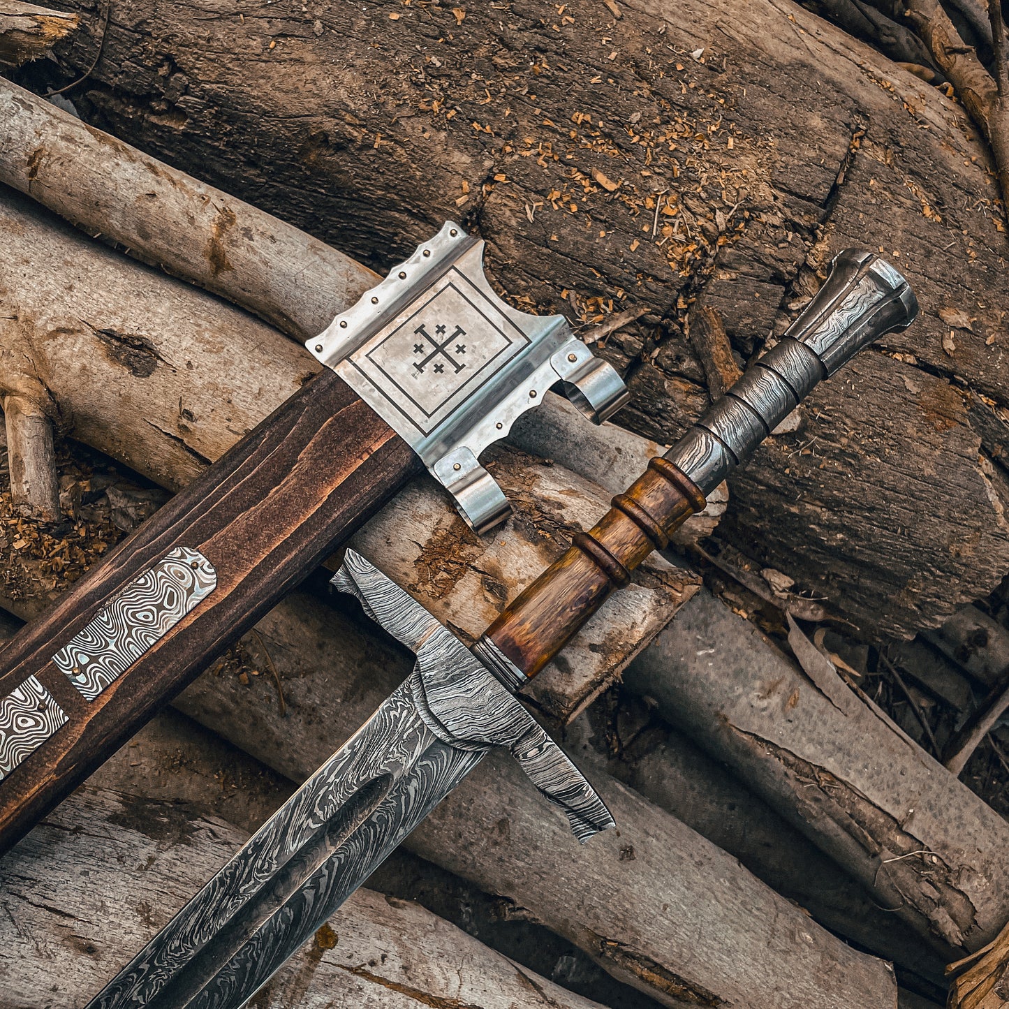 Handmade Damascus Steel Arming Sword Scabbard, Knight Longsword, Decorative Damascus Cosplay Sword Wall Decor Gift