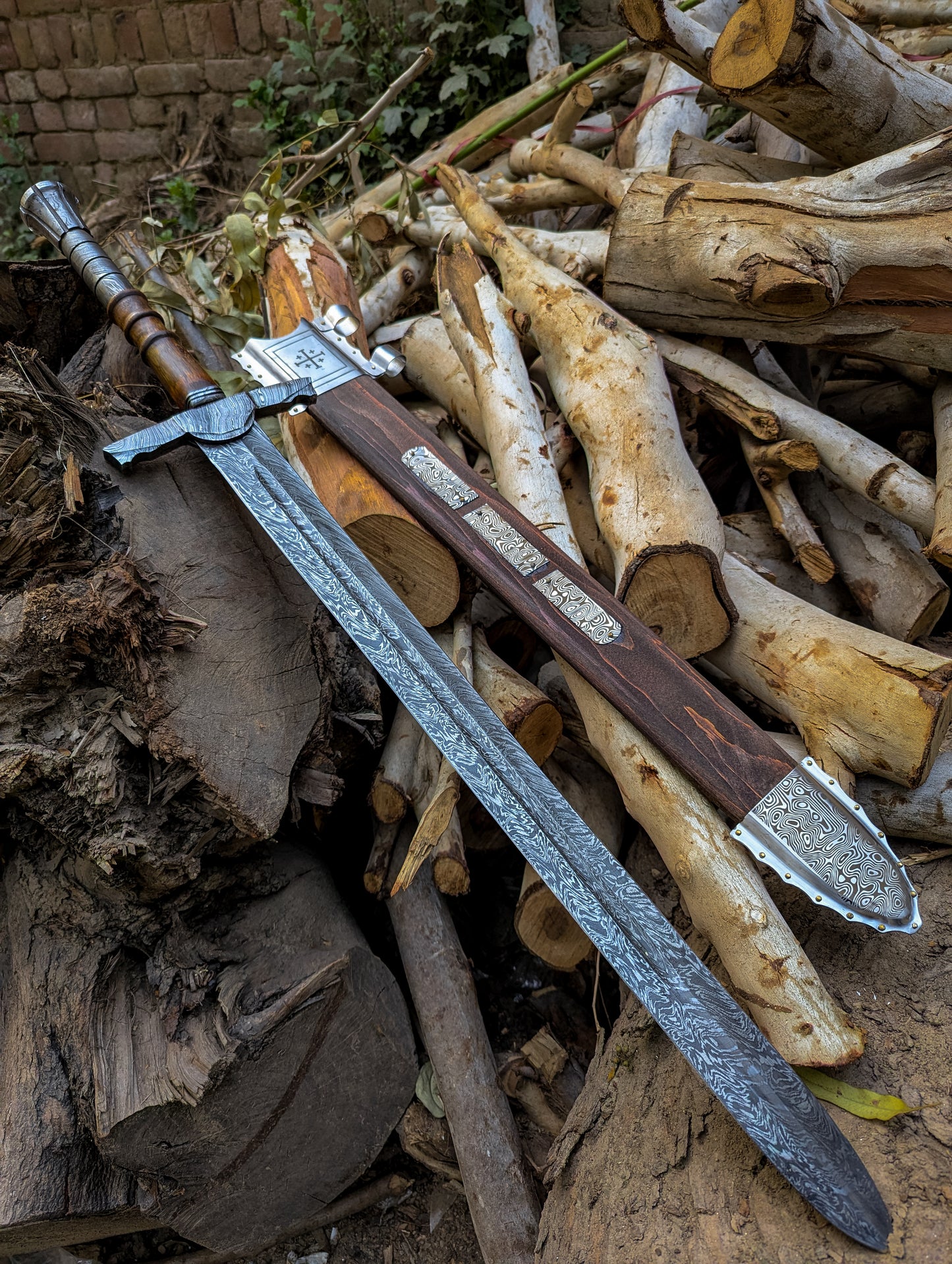 Handmade Damascus Steel Arming Sword Scabbard, Knight Longsword, Decorative Damascus Cosplay Sword Wall Decor Gift