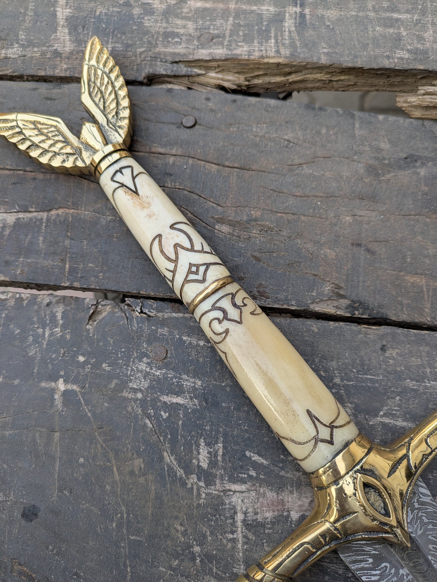 Premium 42" Damascus Steel Longsword with Sculpted Bone Handle, Brass Dragon Hilt & Carved Ash Wood Scabbard