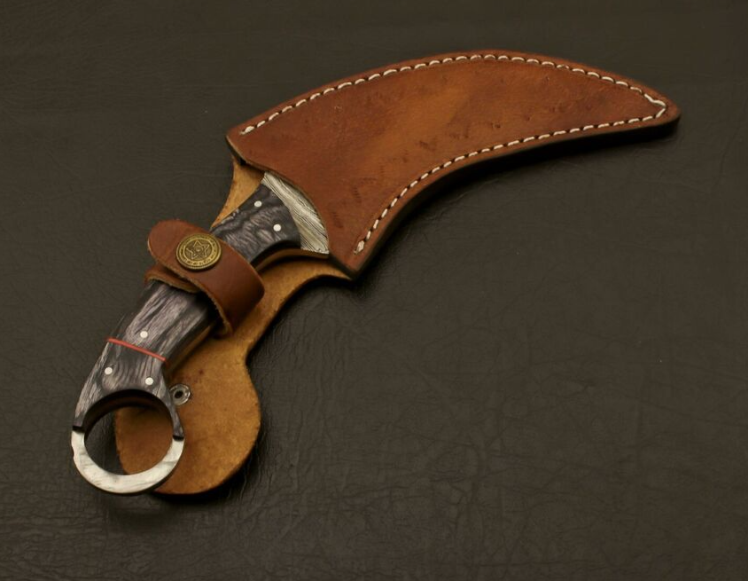Pair of Damascus Steel Karambit Knives with Sheath, Karambit Knife