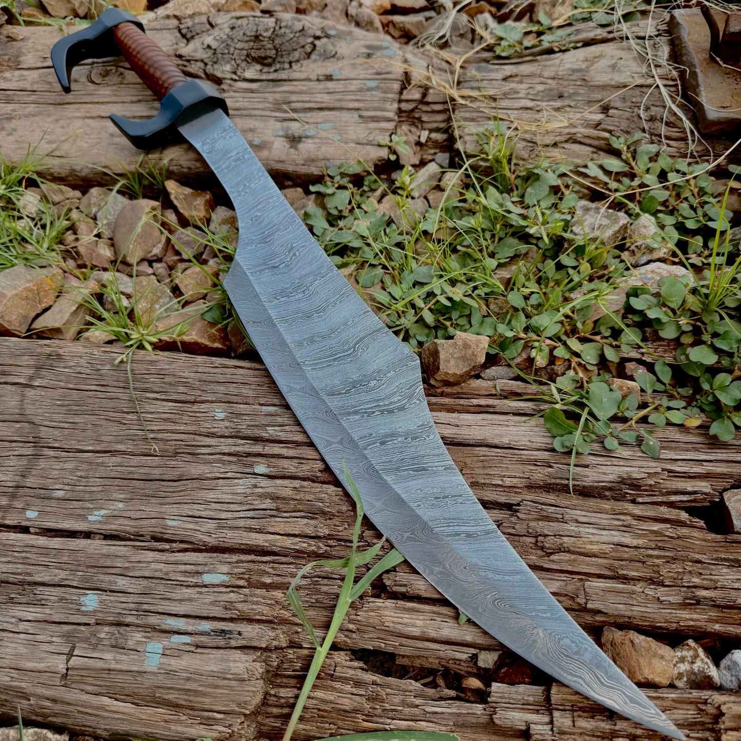 Elite 300 Spartan Sword, Viking Inspired Wall Art, Vintage Gift, Unique Gift for Him, Dad, Groomsmen, Personalized Halloween Gift