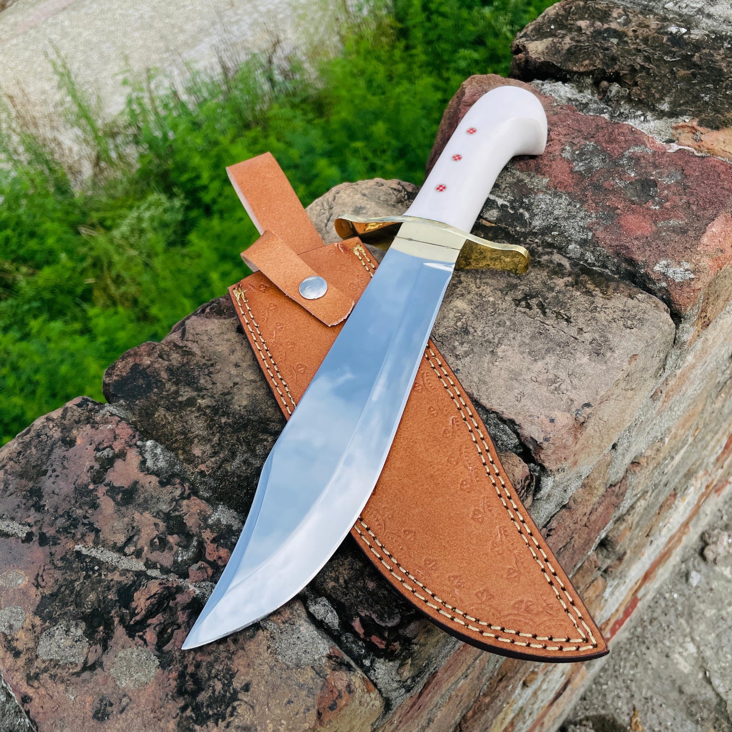 Handmade High Carbon Steel Bowie Knife, Resin Handle, Leather Sheath