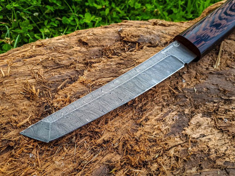 Handmade Tanto Damascus Steel Knife, Wange Wood