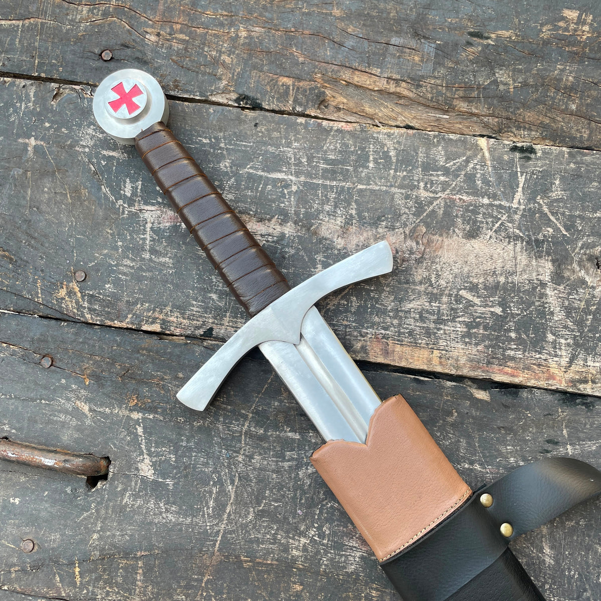 40" Medieval Knights Templar Cross Sword – Carbon Steel Cosplay & Fantasy Prop with Leather Scabbard & Belt