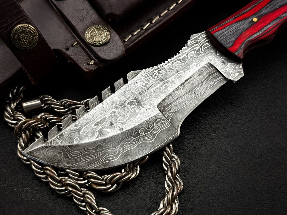 Handmade Damascus Steel Hunting Tracker Knife – Full Tang Survival Blade with Sheath – Custom Outdoor Fixed Blade Knife for Collectors