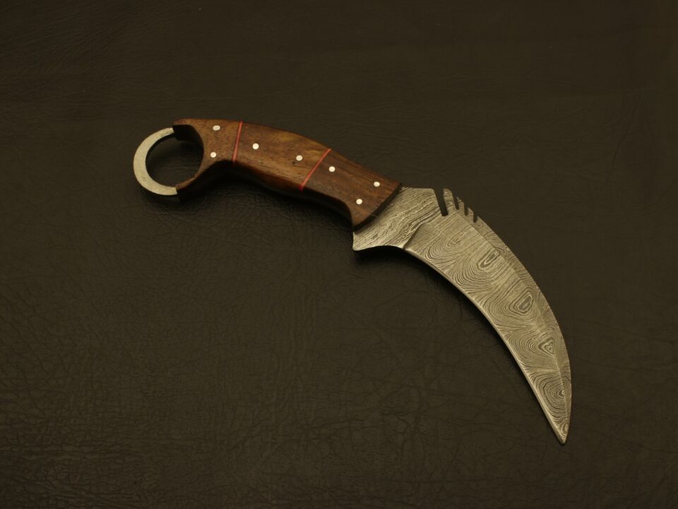 Handcrafted Damascus Steel Karambit Knife with Sheath